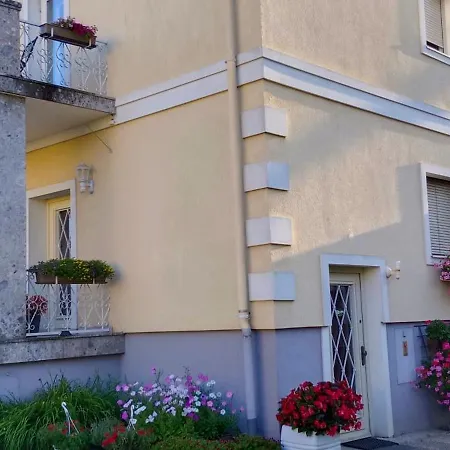 Проживание в семье Ring Gaestehaus *